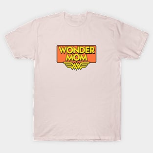 the wonder mom - classic T-Shirt